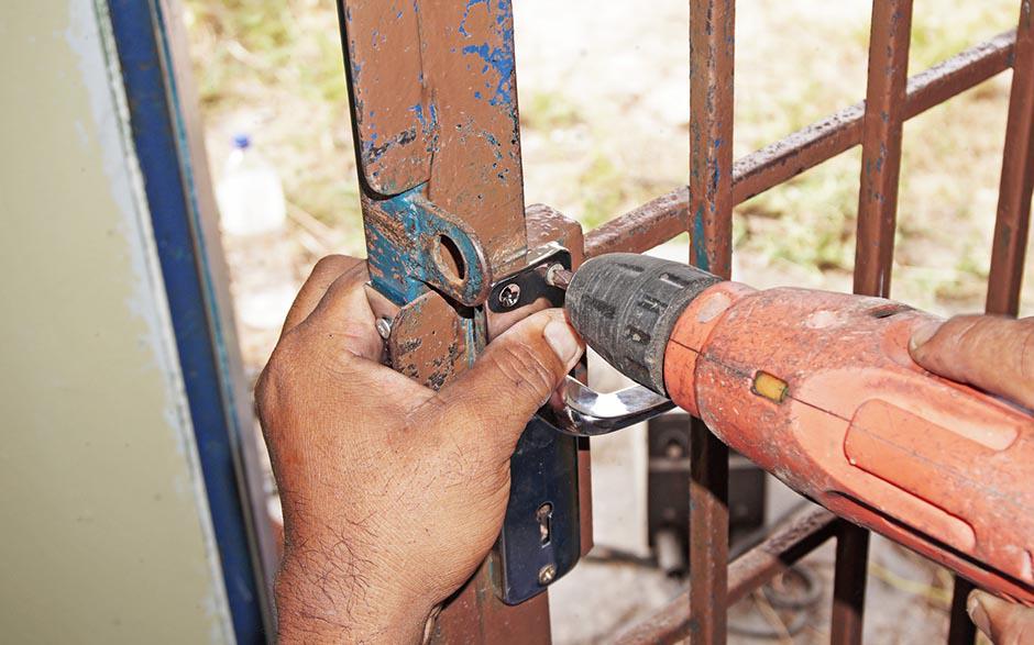  changer une serrure de porte Ris-Orangis